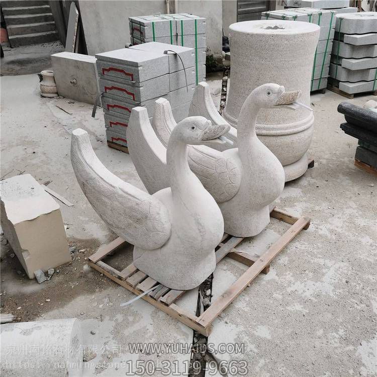 天然大理石石材雕刻天鹅喷水摆件博鱼网页版