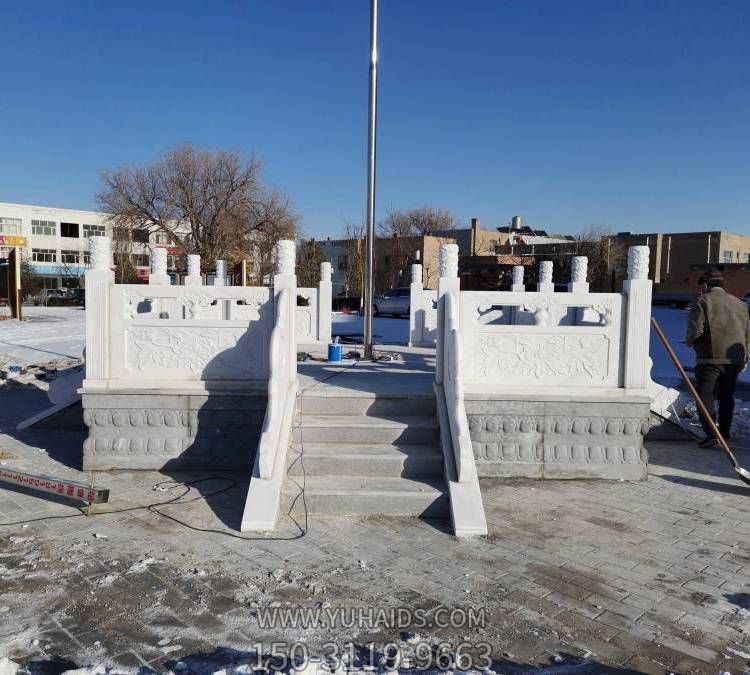 学校广场升旗台装饰汉白玉栏杆博鱼网页版