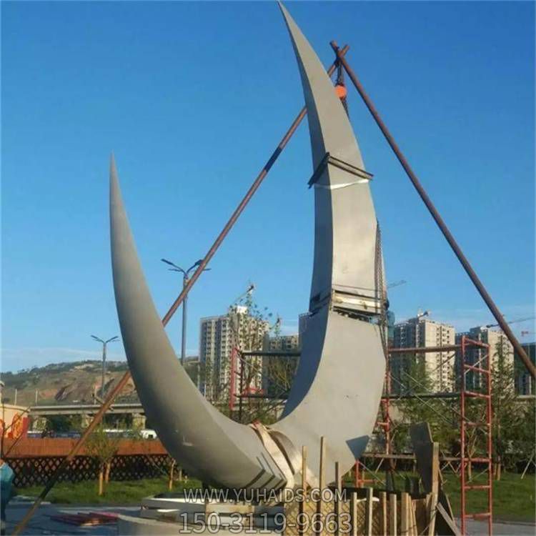 不锈钢户外园林几何抽象月亮博鱼网页版