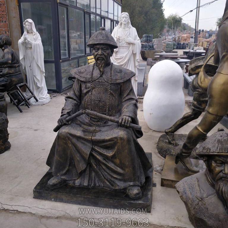 城市花园广场摆放玻璃钢仿铜林则徐坐姿像博鱼网页版