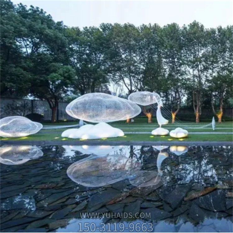 公园绿地创意不锈钢镂空工艺祥云博鱼网页版