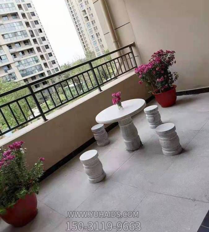 小区阳台摆放大理石休息圆形石桌石凳博鱼网页版