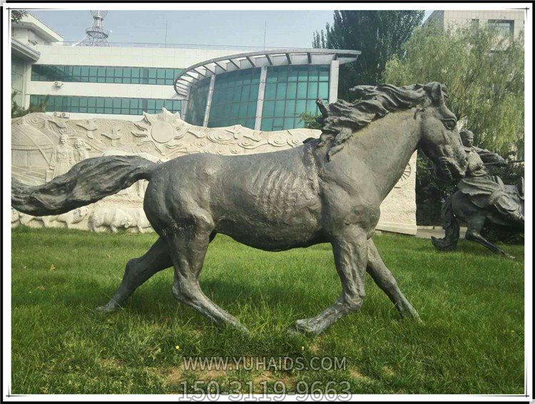 玻璃钢仿铜户外草坪马博鱼网页版