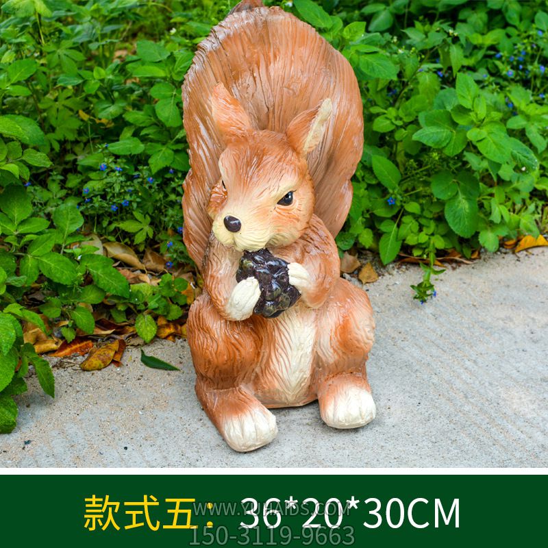 幼儿园一只吃松子的玻璃钢松鼠博鱼网页版