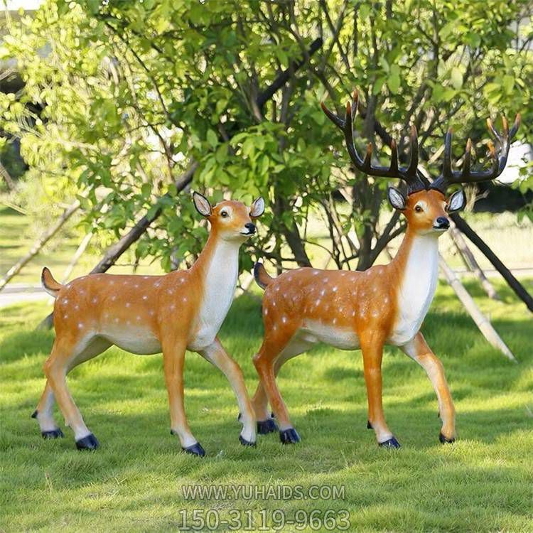 园林草坪摆放玻璃钢仿真梅花鹿动物小品博鱼网页版