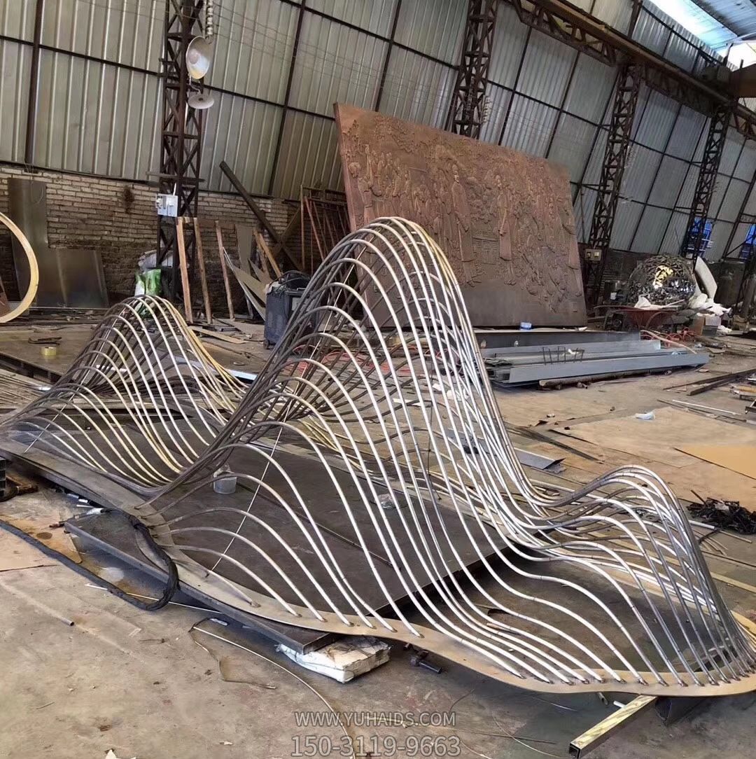 城市花园不锈钢抽象立体镂空铁艺山形山峰山峦造型博鱼网页版