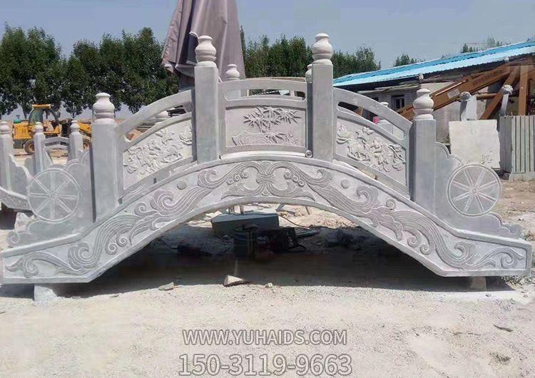 小区公园池塘仿古拱桥青石雕刻栏杆博鱼网页版