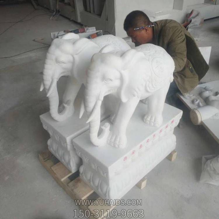 石雕小象一对招财镇宅门墩 别墅园林门口摆件博鱼网页版