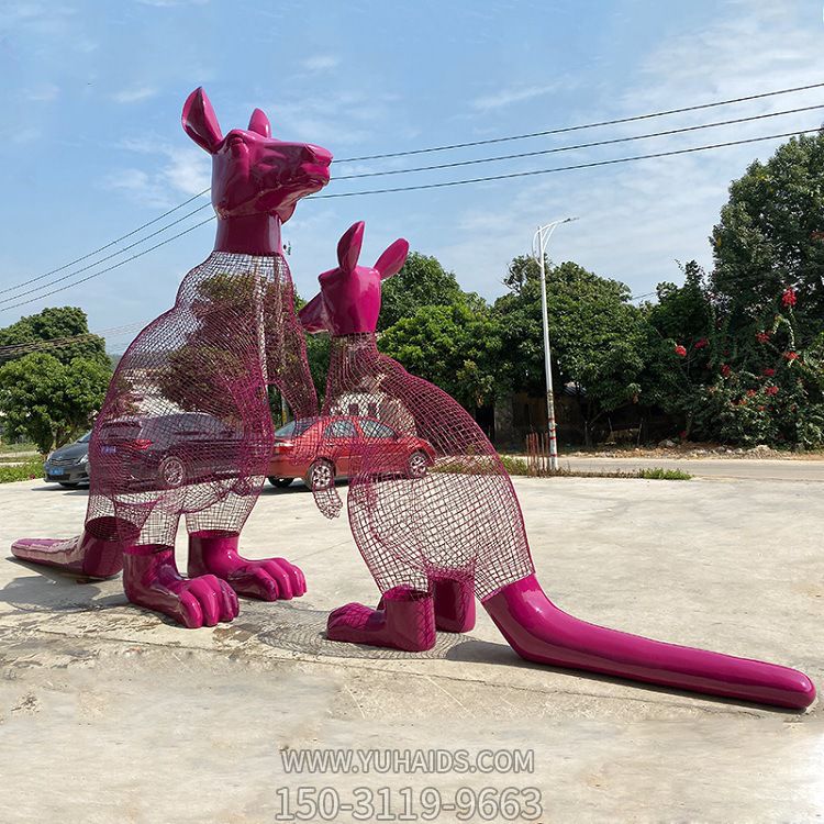 景区站立两只玻璃钢镂空袋鼠博鱼网页版