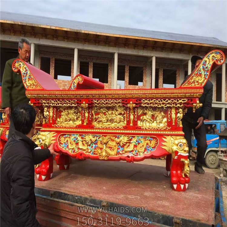 祠堂摆放彩绘香樟木木雕供桌博鱼网页版