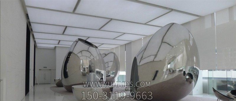 售楼部室内摆放不锈钢抽象异形座椅博鱼网页版