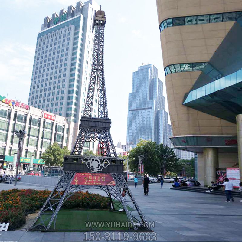 埃菲尔铁塔广场安装效果博鱼网页版