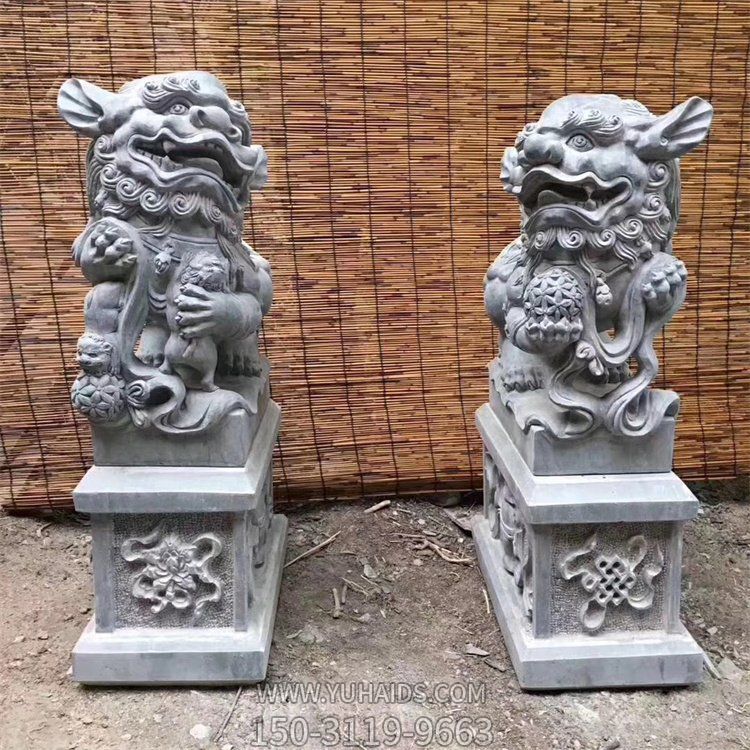 南方石狮子石雕博鱼网页版