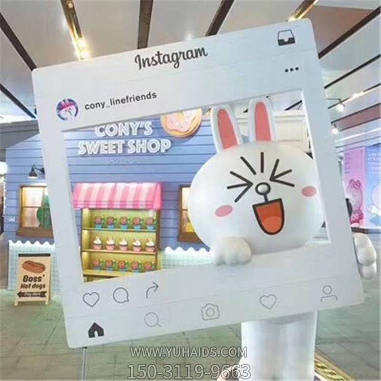 商场创意玻璃钢卡通户外园林摆件兔子景观博鱼网页版