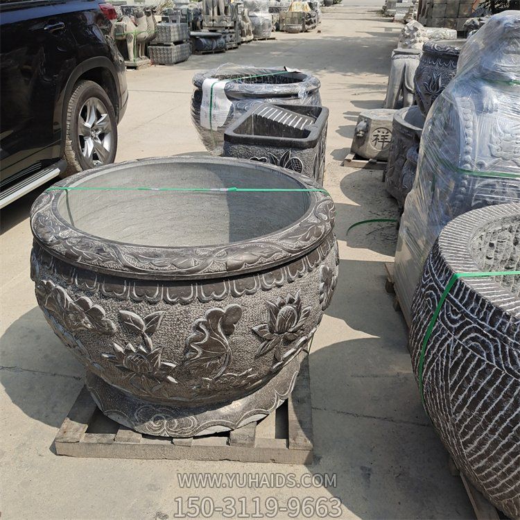 石雕大缸，青石刻花水缸博鱼网页版
