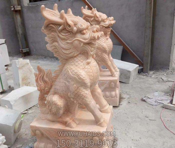 晚霞红石雕庭院别墅景观装饰品麒麟博鱼网页版