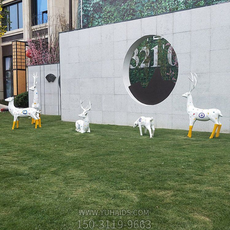 园林彩绘梅花鹿博鱼网页版摆件