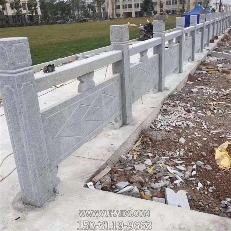村庄河道边装饰青石浮雕防护栏板博鱼网页版