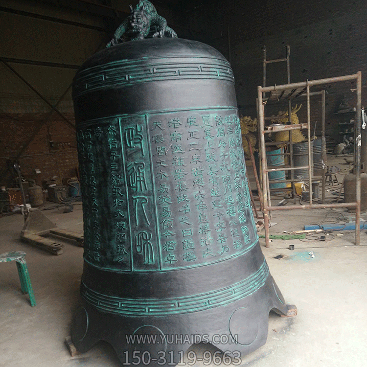 青铜钟，仿古做旧大型吊钟博鱼网页版