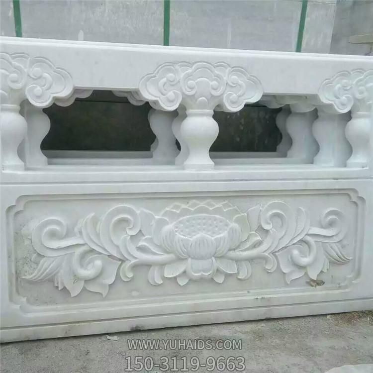 汉白玉浮雕莲花防护栏板景区河道装饰摆件博鱼网页版