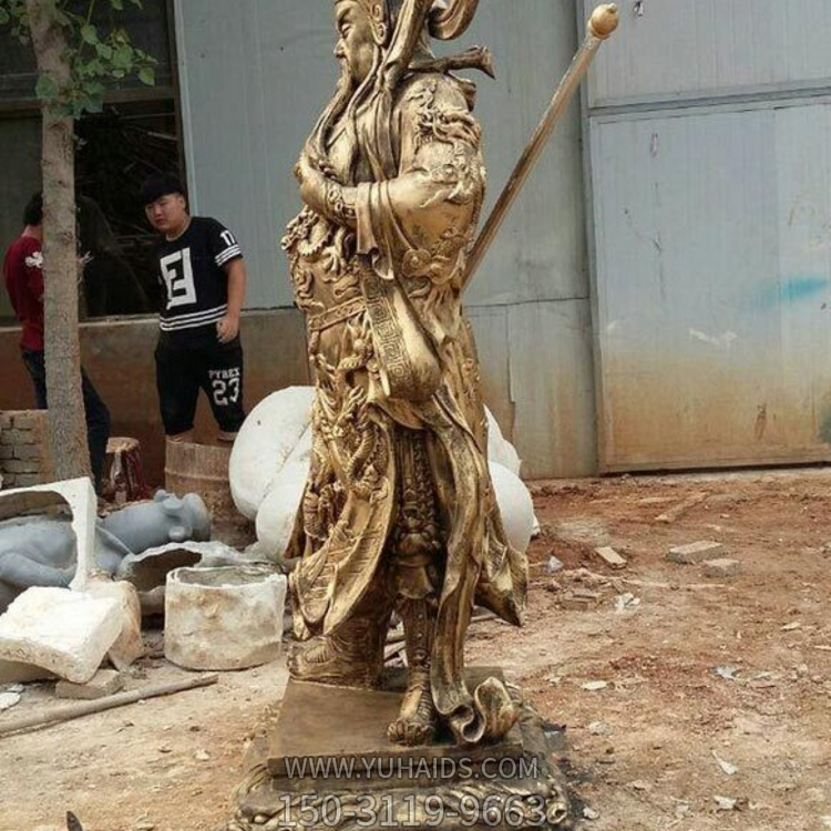 黄铜铸造持刀关公站姿关羽雕像博鱼网页版