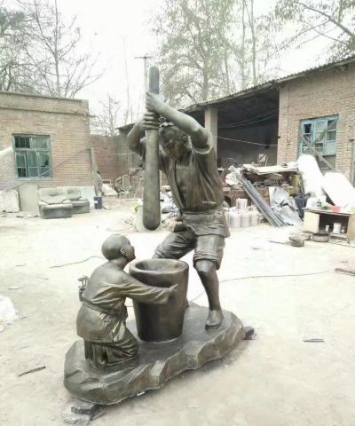 商业街摆放制作传统小吃打糍粑人物玻璃钢仿铜博鱼网页版