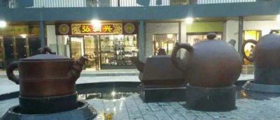天壶博鱼网页版-公园景区大型玻璃钢池塘里的天壶博鱼网页版