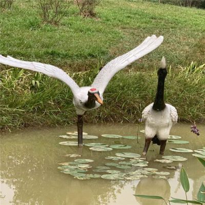 仿真丹顶鹤玻璃钢博鱼网页版