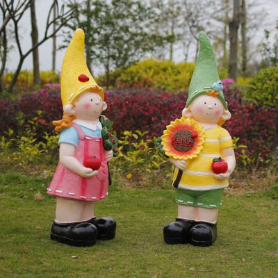 户外草坪玻璃钢彩绘公园装饰品景观向日葵花园娃娃博鱼网页版