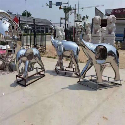 动物园户外不锈钢镜面抽象房地产大象博鱼网页版