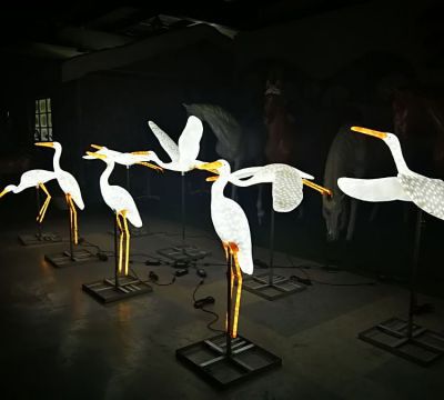 景区园林摆放玻璃钢灯光白鹭小品亮化景观博鱼网页版