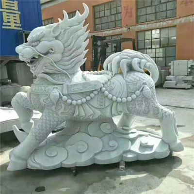 大理石石雕户外园林景观麒麟博鱼网页版摆件