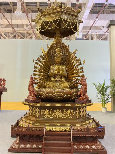 宗教庙宇不锈钢鎏金千手观音博鱼网页版