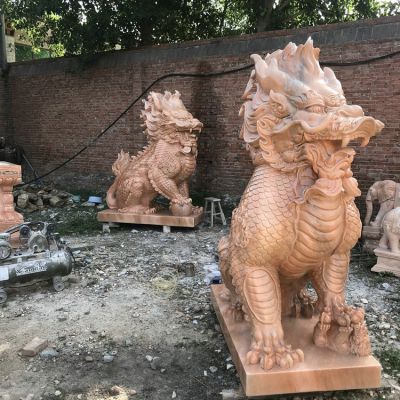 晚霞红石雕麒麟博鱼网页版