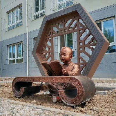 校园户外玻璃钢仿铜儿童看书景观小品摆件
