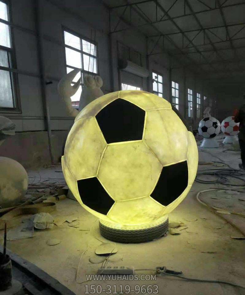 城市花园广场玻璃钢景观灯饰足球博鱼网页版