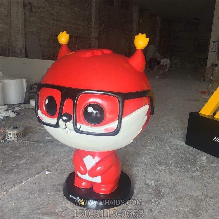 店铺商场玻璃钢卡通动物博鱼网页版