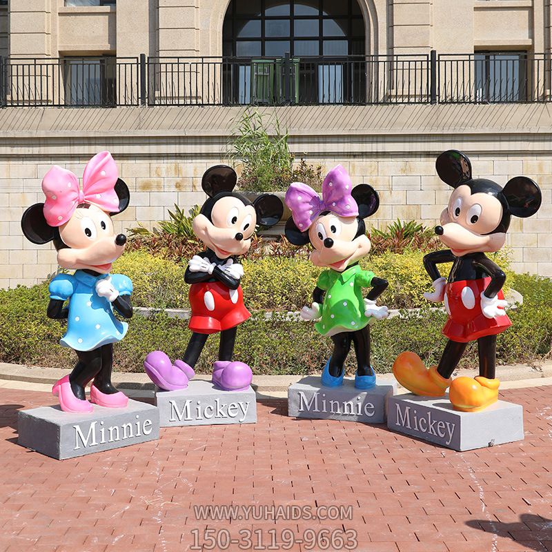 电影院四只姿态各异的玻璃钢米老鼠博鱼网页版