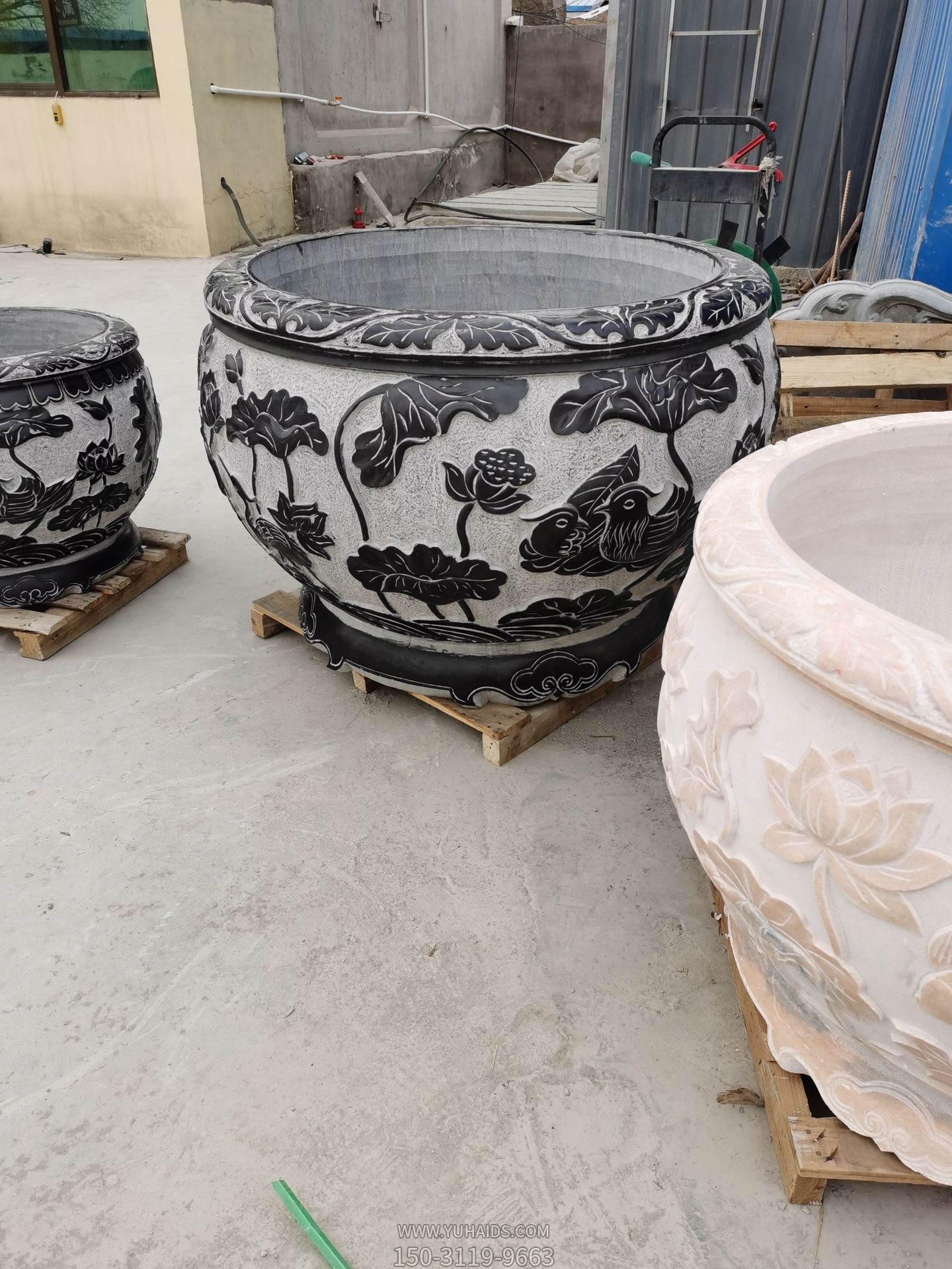 户外庭院仿古做旧青石石雕缸博鱼网页版