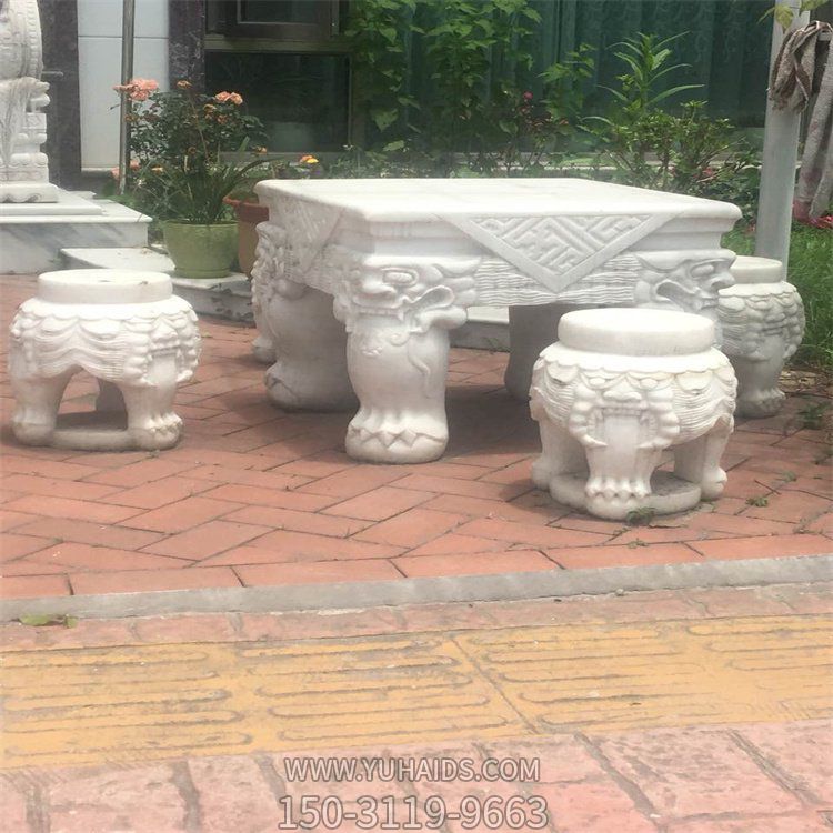 别墅庭院摆放汉白玉浮雕仿古石桌石凳博鱼网页版