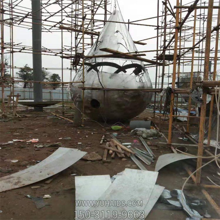 广场户外大型不锈钢水滴博鱼网页版摆件