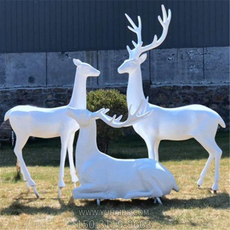 玻璃钢卡通园林草坪梅花鹿博鱼网页版