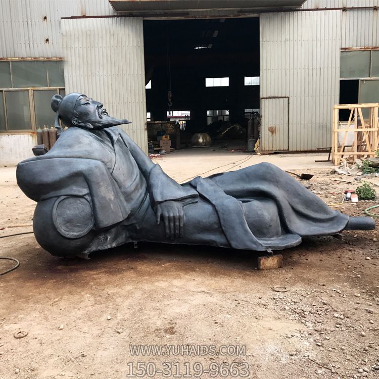 大型公园广场摆放李白醉卧青铜博鱼网页版