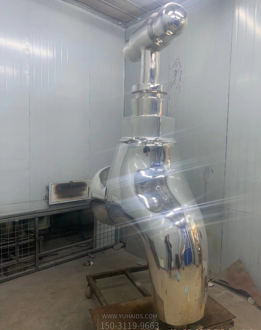 景区创意不锈钢镜面大型水龙头博鱼网页版