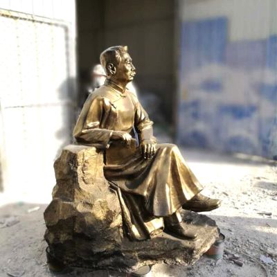 公园景区玻璃钢坐着的鲁迅博鱼网页版