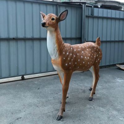 树脂皮毛仿真梅花鹿博鱼网页版旅游景点展区小品摆件