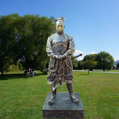 中国汉初三杰仿铜雕像韩信博鱼网页版