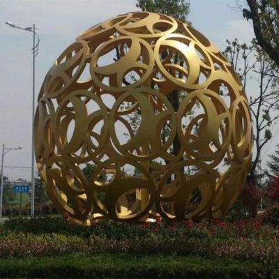 公园草地摆放喷漆不锈钢镂空景观球