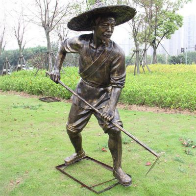 园林农耕文化摆放玻璃钢仿铜耕地农民人物博鱼网页版