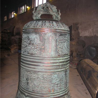 仿古做旧园林大型铜雕铜钟摆件
